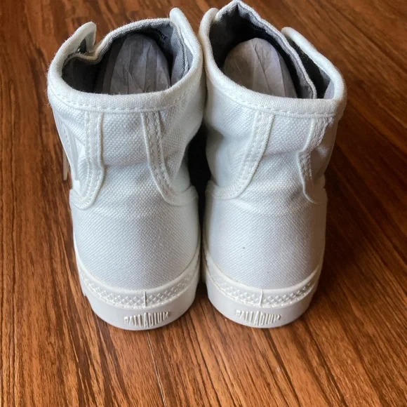 Palladium Pampa HI Women’s White boot - Picture 5 of 10